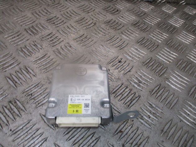 2019 GENUINE TOYOTA PRIUS PLUS DRIVING SUPPORT CONTROL MODULE UNIT 8815047170 - Image 2