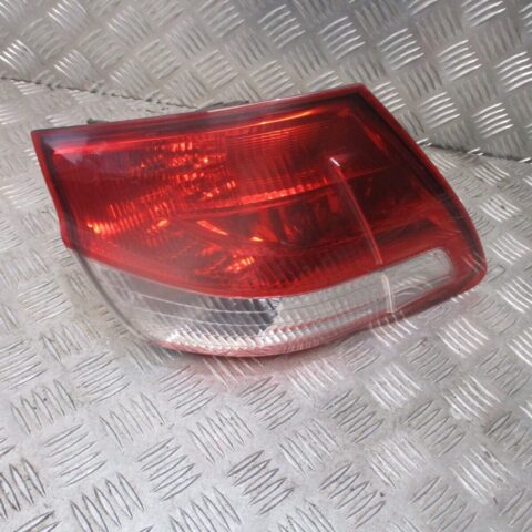 2011 GENUINE NISSAN QASHQAI +2 REAR LEFT PASSENGER SIDE TAILLIGHT LAMP NSR