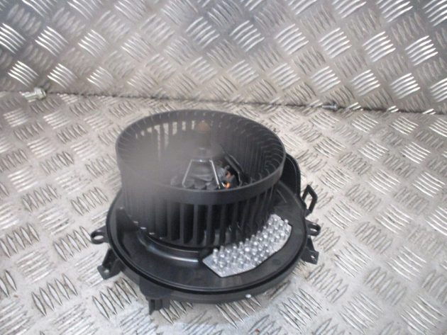 2014 GENUINE VW GOLF MK7 SV HEATER BLOWER FAN MOTOR RESISTOR 5Q0907521C