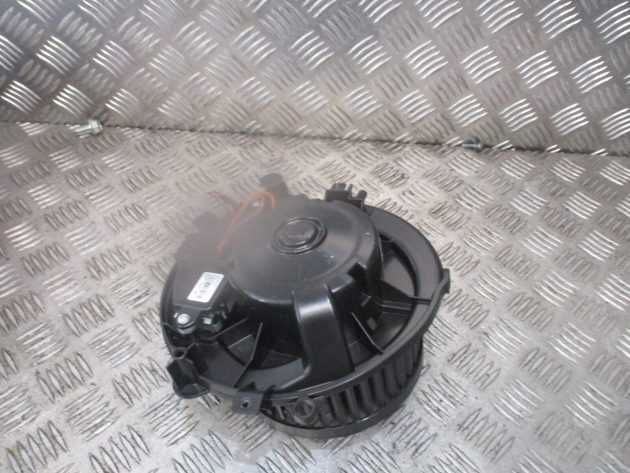 2014 GENUINE VW GOLF MK7 SV HEATER BLOWER FAN MOTOR RESISTOR 5Q0907521C - Image 2