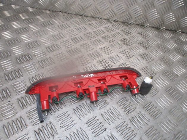 2014 GENUINE KIA PICANTO REAR HIGH LEVEL THIRD BRAKE LIGHT 92700G6100 - Image 3
