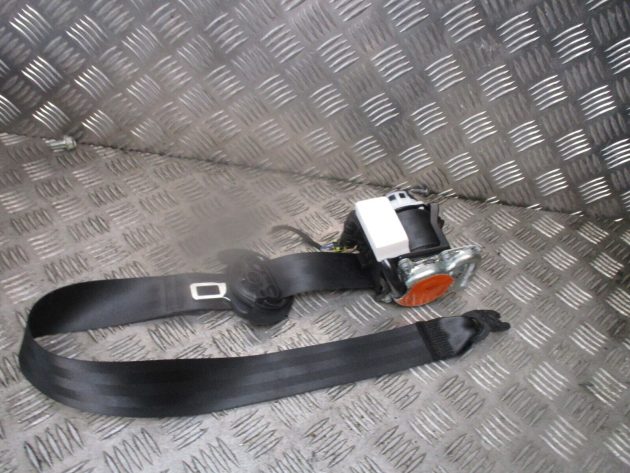 2014 VW GOLF MK7 SV SPORTSVAN FRONT LEFT PASSENGER SIDE SEAT BELT 518857705B OEM - Image 2