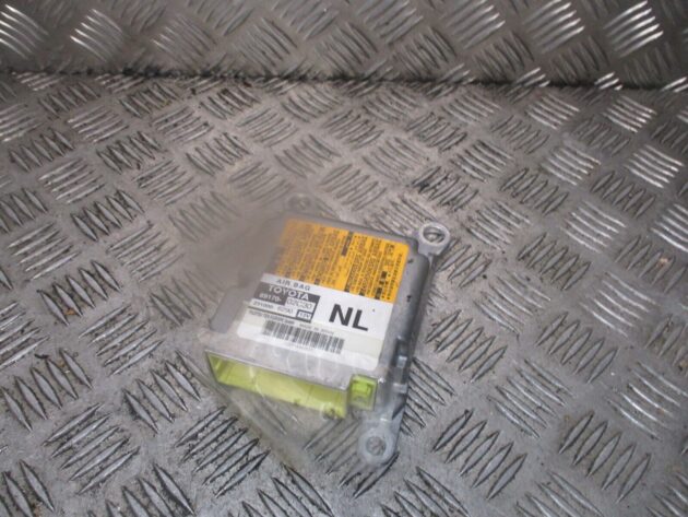 2014 GENUINE TOYOTA AURIS ECU SRS BAG CONTROL MODULE UNIT 8917002C30