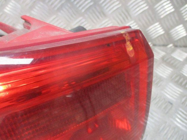 2013 GENUINE VW SHARAN 7N REAR LEFT PASSENGER SIDE TAILLIGHT LAMP 7N0945095G - Image 3