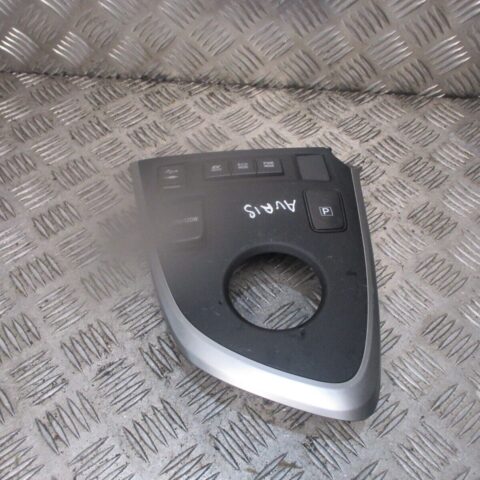 2014 GENUINE TOYOTA AURIS GEARSTICK SURROUND TRIM WITH SWITCHES 5882102680