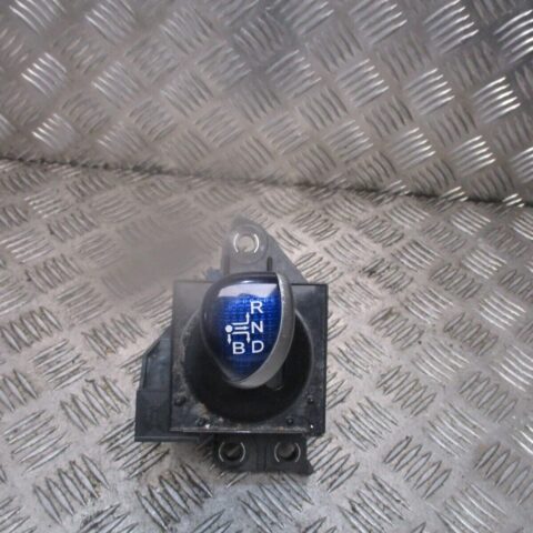 2014 GENUINE TOYOTA AURIS HYBRID AUTOMATIC GEAR SELECTOR/LEVER KNOB 75C582RHD