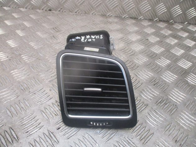 2013 GENUINE VW SHARAN 7N FRONT RIGHT DRIVER SIDE AIRVENT 7N0819704D