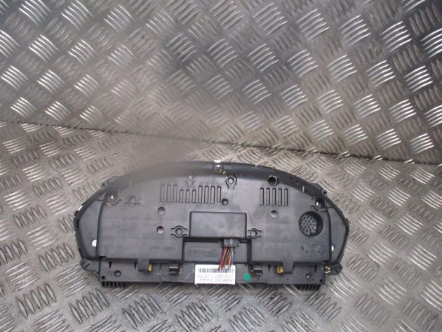 2013 GENUINE BMW 3 SERIES SPEEDOMETER INSTRUMENT CLUSTER CLOCK 17649411 - Image 3
