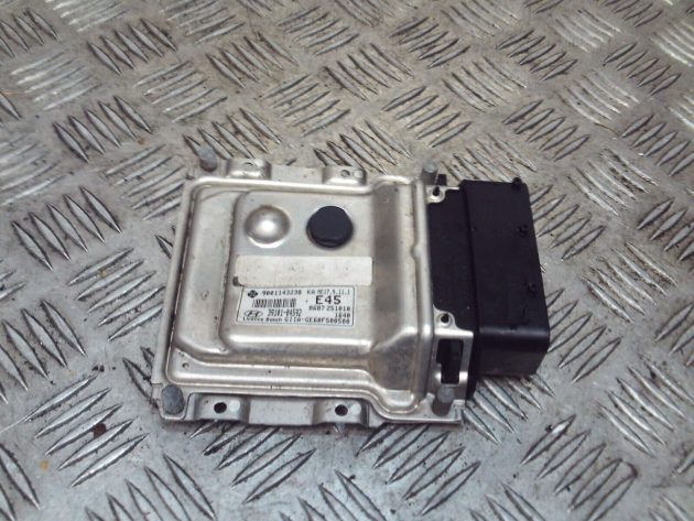 2016 GENUINE HYUNDAI I10 1.0 PETROL ENGINE ECU CONTROL MODULE 39101-04592 - Image 3