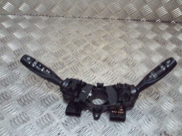 2016 GENUINE HYUNDAI I10 INDICATER WIPER STALK 299132328 - Image 2