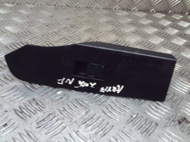 2016 TOYOTA AURIS FRONT LEFT PASSENGER SIDE DOOR WINDOW SWITCH 74232-02E00 OEM - Image 2