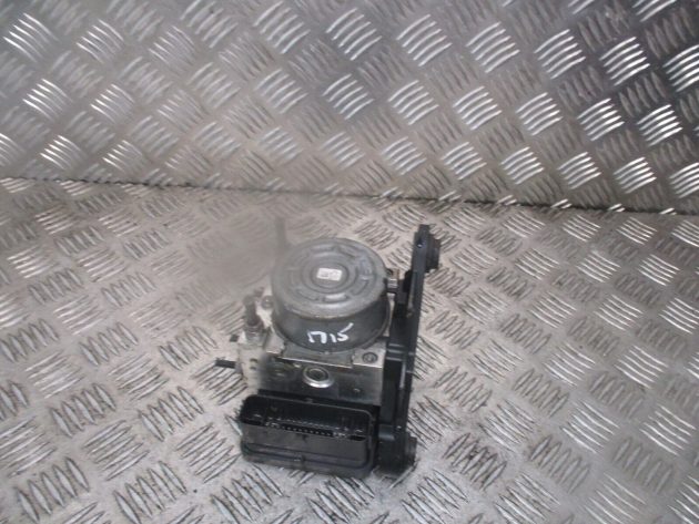 2015 GENUINE VW GOLF MK7 ABS PUMP CONTROL MODULE UNIT 5Q0614517R