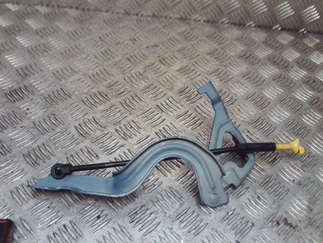 2016 GENUINE HYUNDAI I10 FRONT RIGHT DRIVER SIDE BONNET HINGE OSF - Image 3
