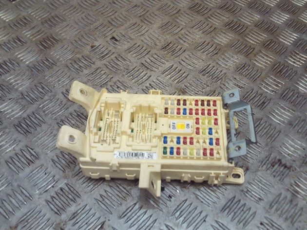 2016 GENUINE HYUNDAI I10 BCM BODY CONTROL MODULE 91952-B9110