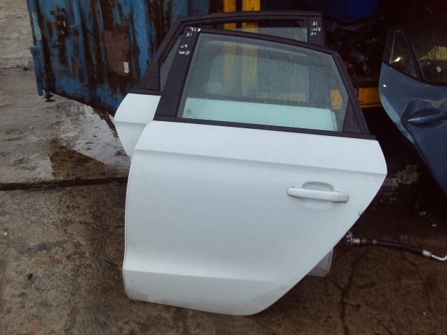 2017 GENUINE AUDI A1 REAR LEFT PASSENGER SIDE BARE SHELL DOOR NSR - Image 3