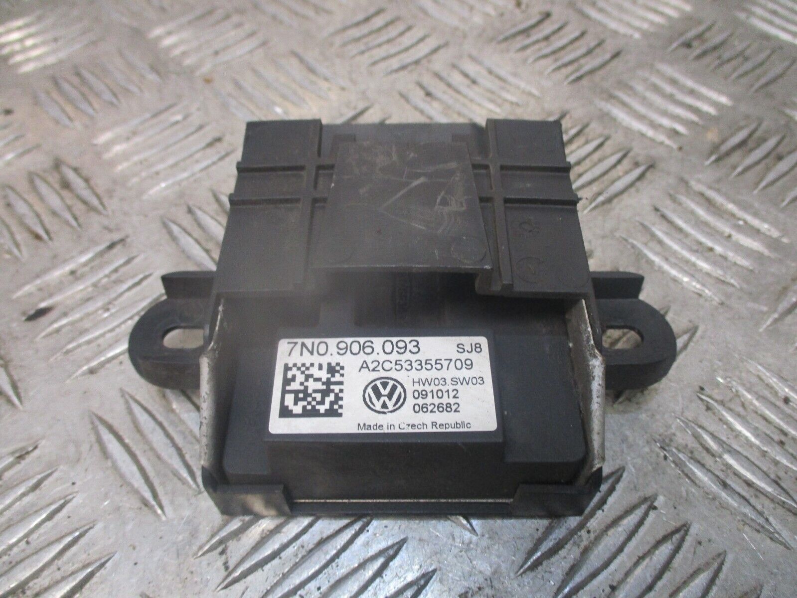 2015 GENUINE VW SEAT AUDI SKODA FUEL RELAY ECU 7N0906093