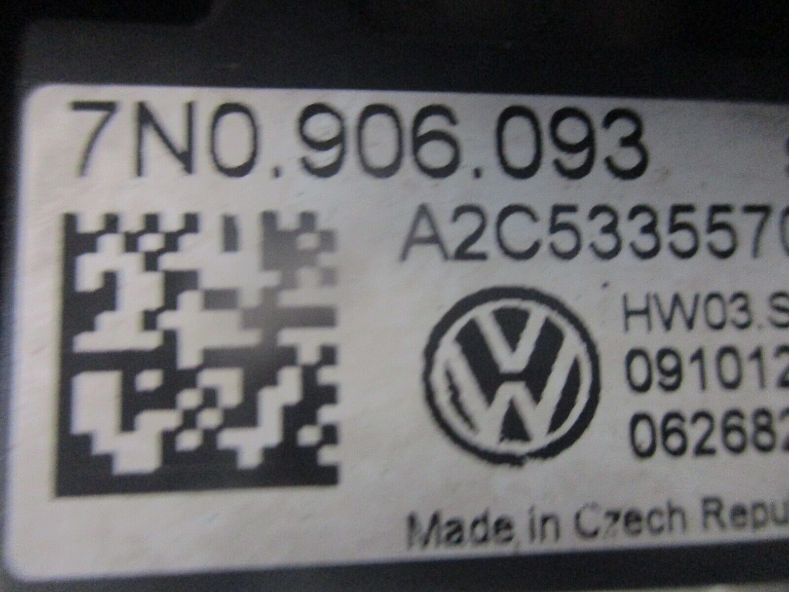 2015 GENUINE VW SEAT AUDI SKODA FUEL RELAY ECU 7N0906093 - Image 2