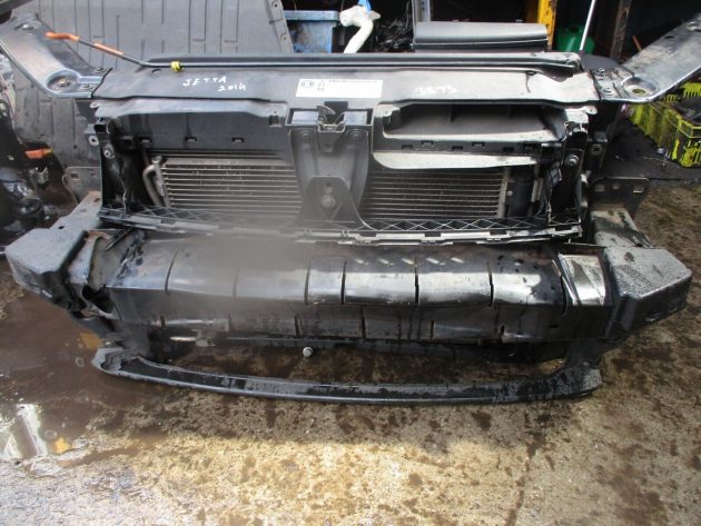 2014 GENUINE VW JETTA 2.0TDI FRONT COMPLETE RAD PACK RADIATOR - Image 2