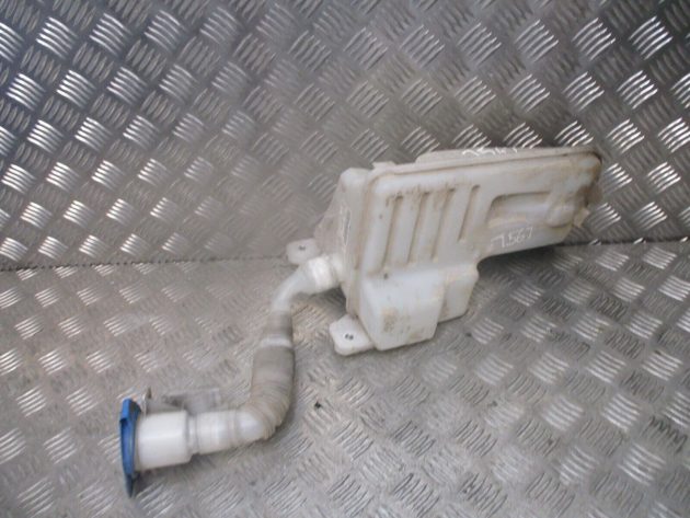 2015 GENUINE SEAT LEON FRONT WINDSCREEN WASHER BOTTLE 5Q0955448AD - Image 3