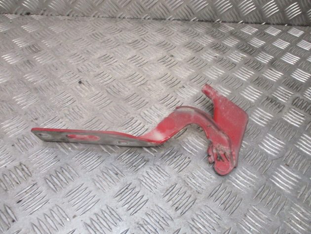 2015 GENUINE SEAT LEON FRONT LEFT PASSENGER SIDE BONNET HINGE 5F0823301A - Image 2
