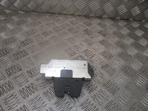 2017 GENUINE PEUGEOT 208 REAR TAILGATE BOOTLID LOCK LATCH MECHANISM 9151487499 - Image 3