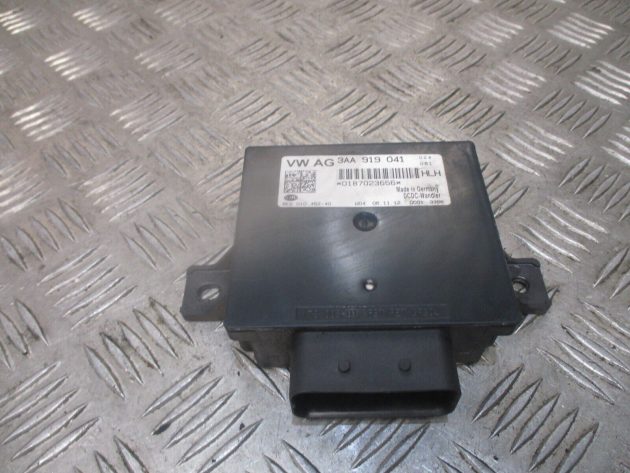 2012 GENUINE VW PASSAT B7 VOLTAGE STABLIZER CONTROL MODULE 3AA919041 - Image 3