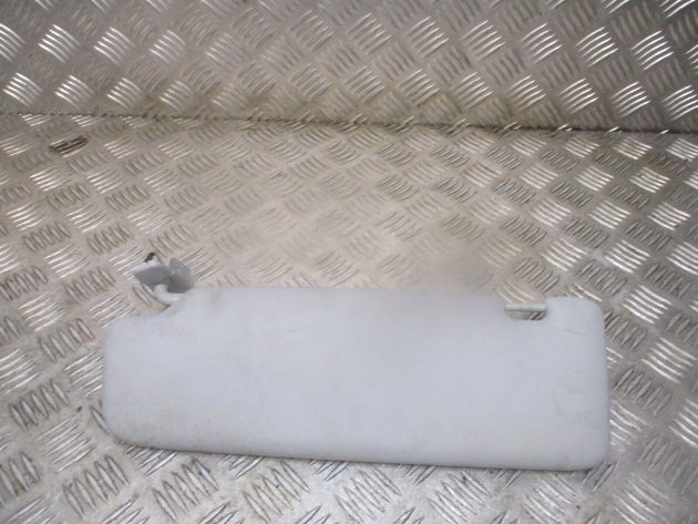 2017 GENUINE AUDI A1 FRONT RIGHT DRIVER SIDE SUNVISOR OSF - Image 3