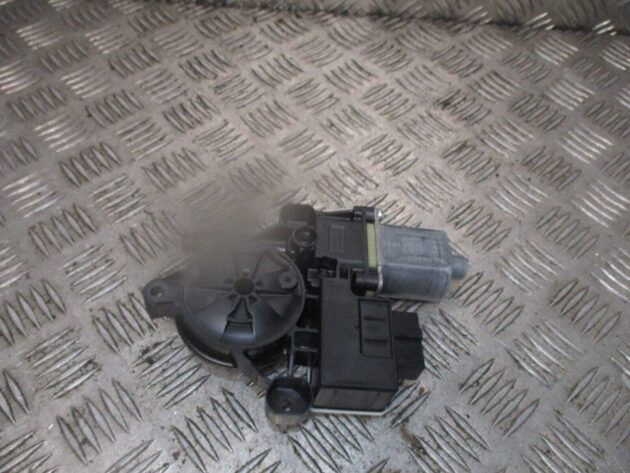 2018 GENUINE SEAT ARONA REAR RIGHT DRIVER SIDE DOOR WINDOW MOTOR 5Q0959812D - Image 3