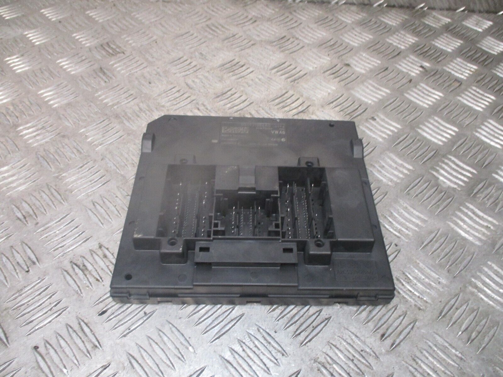 2015 GENUINE SEAT LEON 8V AUDI A3 BCM BODY CONTROL MODULE 5Q0937084AS