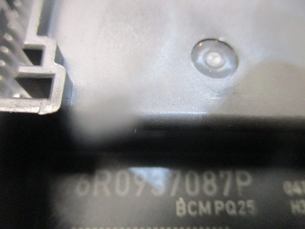 2013 GENUINE SKODA RAPID BCM BODY CONTROL MODULE UNIT 6R0937087P - Image 3