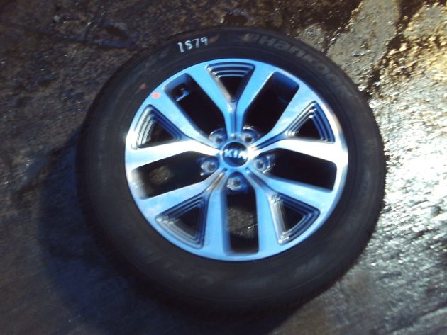 2014 GENUINE KIA SPORTAGE 17''INCH ALLOY WHEEL TYRE 225/60R17 52810-3W610 - Image 5