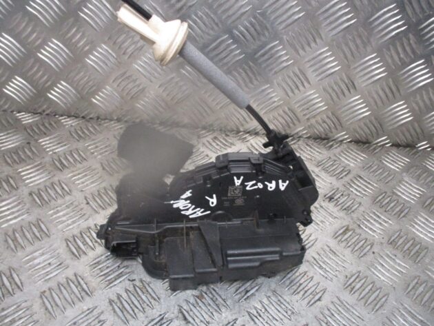 2018 GENUINE SEAT ARONA FRONT RIGHT DRIVER SIDE DOOR LOCK MECHANISM 5TC837016A