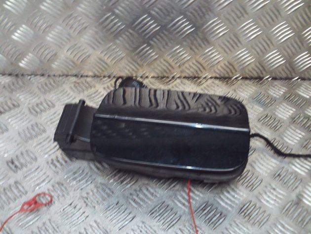 2015 GENUINE AUDI A3 REAR FUEL FILLER FLAP CAP COVER 8V4809906