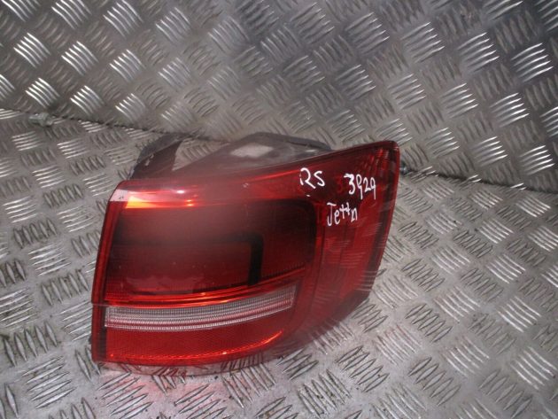 2014 GENUINE VW JETTA REAR RIGHT DRIVER SIDE BODY TAILLIGHT LAMP OSR