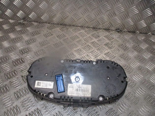2013 GENUINE SKODA RAPID SPEEDOMETER INSTRUMENT CLUSTER CLOCK 5JA920910C - Image 3