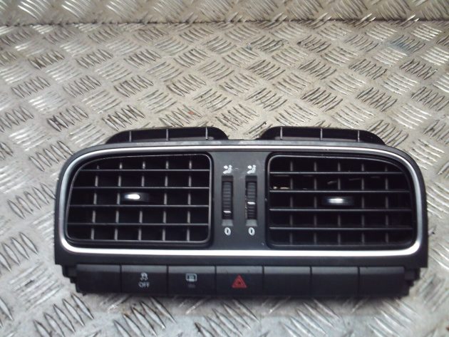 2012 GENUINE VW POLO 6R FRONT CENTRE DASHBOARD AIRVENTS 6RF819728C - Image 3