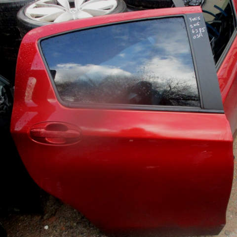 2015 GENUINE TOYOTA YARIS REAR RIGHT DRIVER SIDE BARE SHELL DOOR  OSR