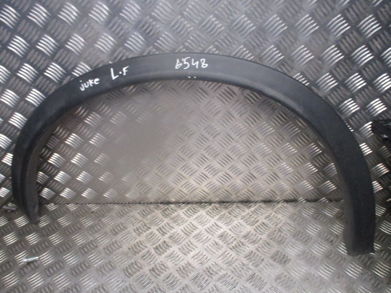 2015 GENUINE NISSAN JUKE FRONT LEFT PASSENGER SIDE WHEEL ARCH TRIM 638611KA6A