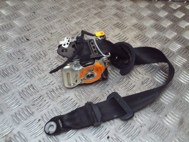2015 GENUINE AUDI A3 8V FRONT LEFT PASSENGER SIDE SEAT BELT 8V5857705E