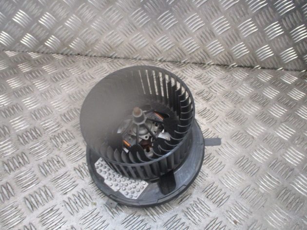 2019 GENUINE SEAT ALHAMBRA HEATER BLOWER MOTOR FAN 3C0907521G - Image 2