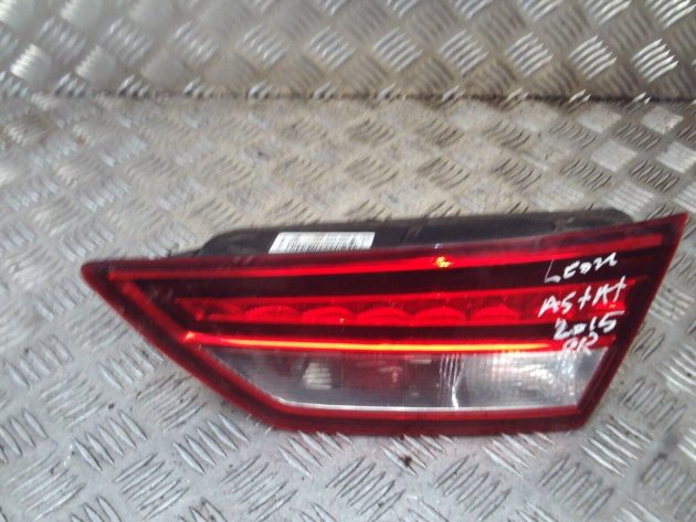 2015 SEAT LEON ESTATE REAR RIGHT DRIVER SIDE INNER TAILLIGHT LAMP 5F9945308C - Image 3