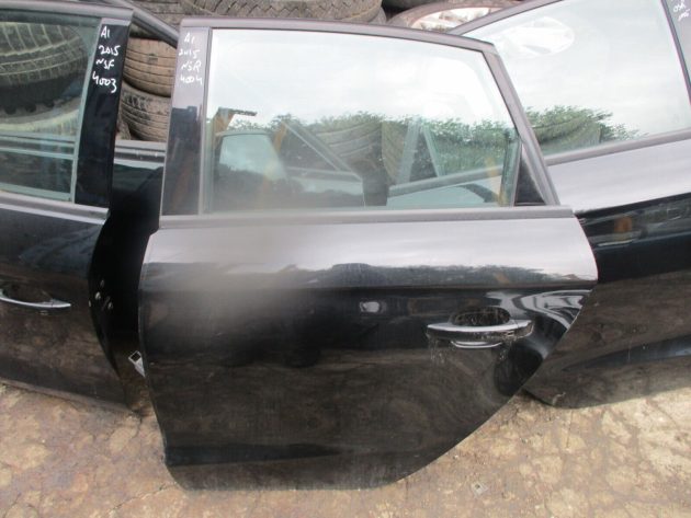 2015 GENUINE AUDI A1 REAR LEFT PASSENGER SIDE BARE SHELL DOOR NSR - Image 2