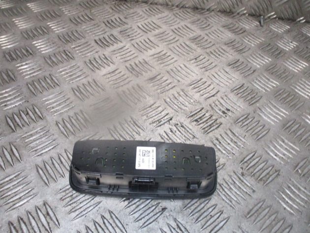 2015 GENUINE AUDI A1 8X FRONT INTERIOR ROOF READING LIGHT LAMP 8U0947111A - Image 3