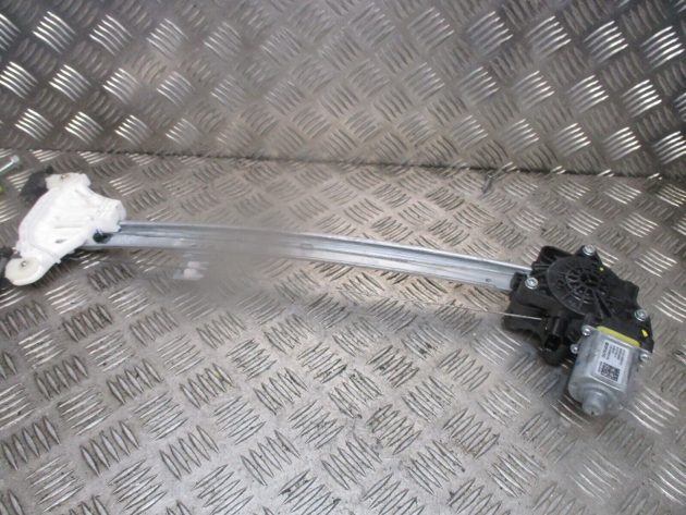 2022 HYUNDAI I20 FRONT LEFT PASSENGER SIDE DOOR WINDOW REGULATOR 82450Q0000 OEM