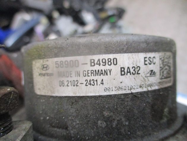 2017 GENUINE HYUNDAI I10 ABS PUMP CONTROL UNIT MODULE 58900-B4980 - Image 2