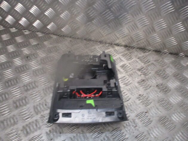 2014 GENUINE VW SCIROCCO FRONT INTERIOR ROOF READING LIGHT LAMP 1K0868837 - Image 3