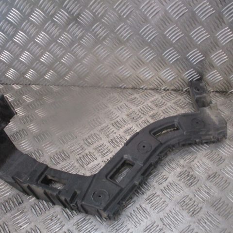 2019 SEAT ALHAMBRA 7N REAR RIGHT DRIVER SIDE BUMPER BRACKET MOUNTING 7N0807394A