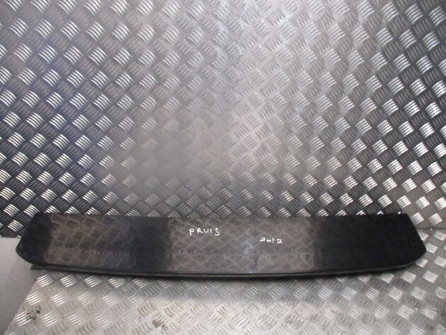 2012 GENUINE TOYOTA PRIUS 1.8 HYBRID REAR TAILGATE BOOT-LID SPOILER 76085-47070 - Image 4