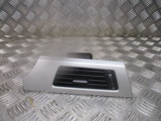 2010 GENUINE BMW 3 SERIES FRONT RIGHT DRIVER SIDE AIRVENTS 64229130466