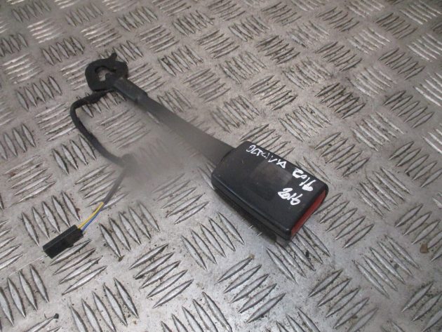 2016 GENUINE SKODA OCTAVIA FRONT LEFT PASSENGER SIDE SEAT BELT STALK 5G3857755B - Image 2